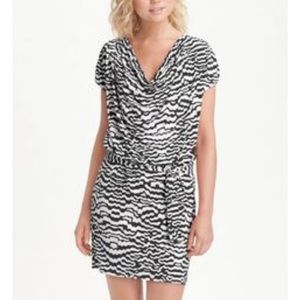 🔥NWOT Laundry by Shelli Segal Cowl Neck Minidress